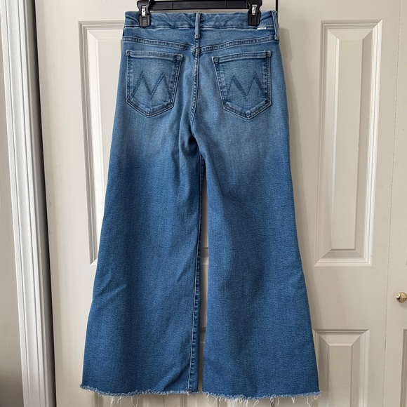 MOTHER - LIL ROLLER FRAY Wide-Leg Light Blue Washed Denim Jeans - Picture 3 of 10